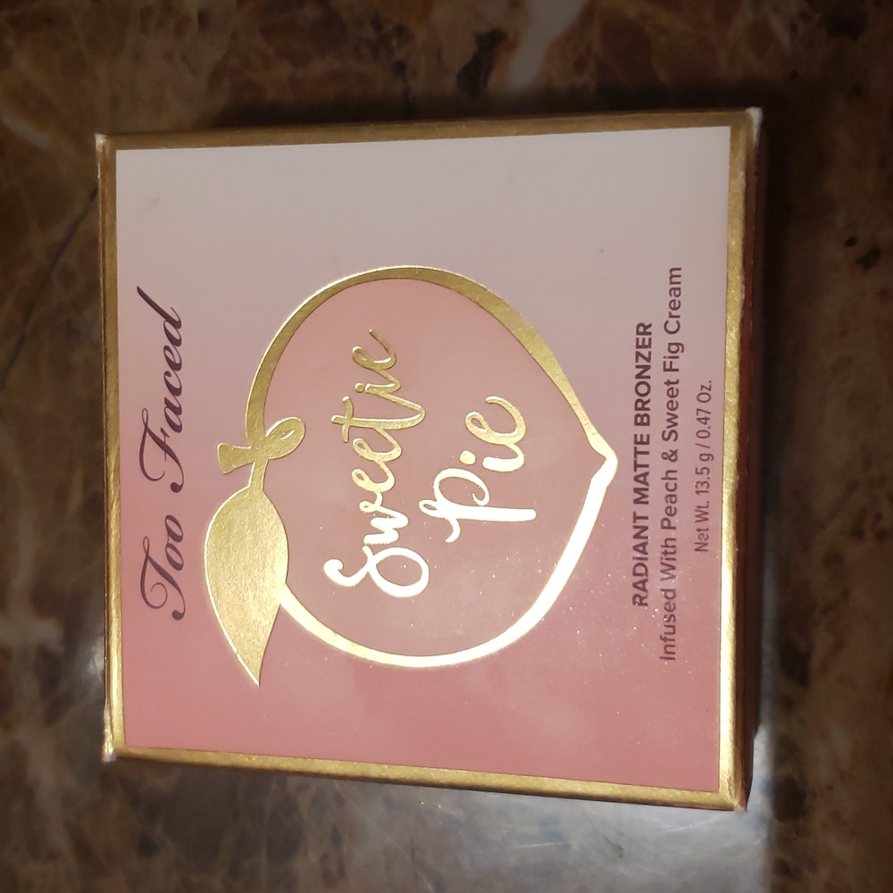 Too faced sweetie pie radiant matte bronzer.